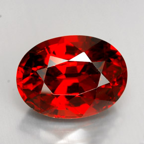 9.65 ct Red Spessartite Garnet Gemstone, Spessartite Garnet Gem in Oval Facet Shape for Sale.