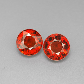 1.76 ct Orange Spessartite Garnet Gemstone, Spessartite Garnet Gem in Round Facet Shape for Sale.
