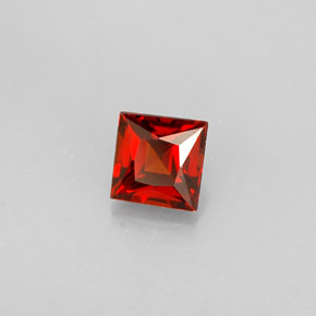 0.34 ct Orange Spessartite Garnet Stone, Natural Spessartite Garnet in Princess-Cut Shape for Sale
