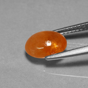 Spessartite Garnet Gemstone in 9 x 7 mm (calibrated) Size for Sale, Spessartite Garnet Stone in Mandarin Orange Color