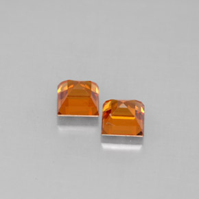 Spessartite Garnet Gemstone in 4 x 4 mm (calibrated) Size for Sale, Spessartite Garnet Stone in Mandarin Orange Color