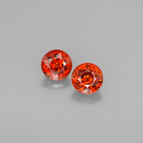 1.95 ct Orange Spessartite Garnet Gemstone, Spessartite Garnet Gem in Round Facet Shape for Sale.