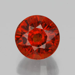 2.33 ct Orange Spessartite Garnet Gemstone, Spessartite Garnet Gem in Round Facet Shape for Sale.