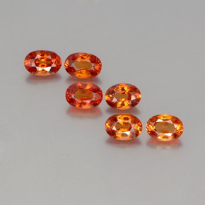 Medium Orange Granato spessartite Gem - 0.6ct Ovale sfaccettato (ID: 358977)