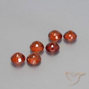 Spessartite Garnet Gemstones in 4 mm (calibrated) Size for Sale, Spessartite Garnet Stones in Medium Red Color