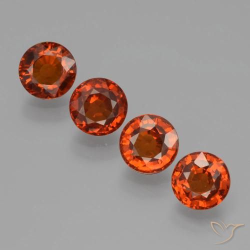 Medium Red Spessartite Garnet Gem - 0.6ct Round Facet (ID: 401590)