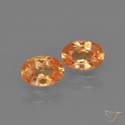 1.36 ct Orange Spessartite Garnet, 6 x 4.2 mm Oval Cut From Mozambique, Photo A