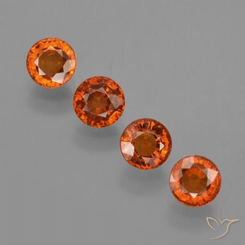 Lot de 4pc Grenat Spessartites Orange round facet du Mozambique - Poids total 2,62 ct / moyenne 0,66 ct chaque, taille 4,8mm, couleur : Orange rougeâtre, dureté de Mohs 6.5 à 7.5 convient aux bijoux de tous les jours, pierre de sagesse, Photo A