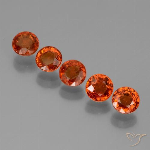 2,55 ct orangefarbener Spessartit-Granat, 4,5 mm Rundschliff aus Mosambik, Photo A