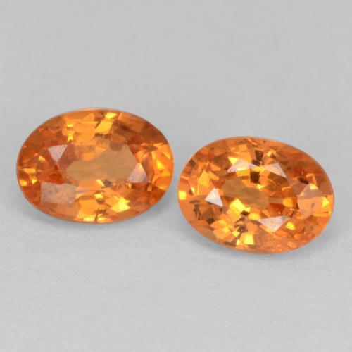 亮橙色 锰铝榴石 Gem - 0.7ct 椭圆形切面 (ID: 536886)