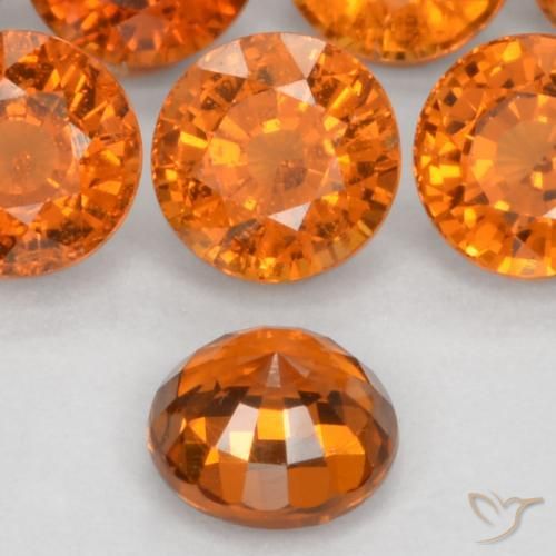 Spessartite Garnet Gemstones in 4.5 mm (calibrated) Size for Sale, Spessartite Garnet Stones in Medium Orange Color