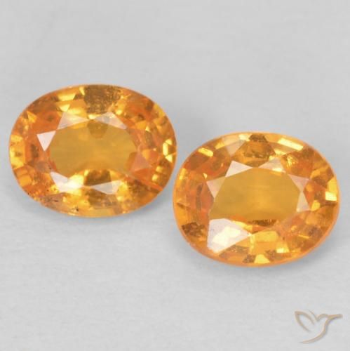 0.91 ct Orange Spessartite Garnet, 5.1 x 4 mm Oval Cut From Mozambique, Photo A