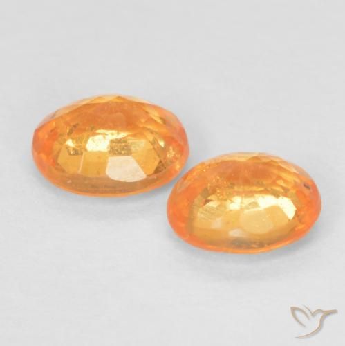 Spessartite Garnet Gemstones in 5 x 4 mm (calibrated) Size for Sale, Spessartite Garnet Stones in Intense Orange Color