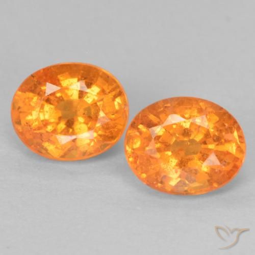 1.23 ct Orange Spessartite Garnet, 5.1 x 4.2 mm Oval Cut From Mozambique, Photo A