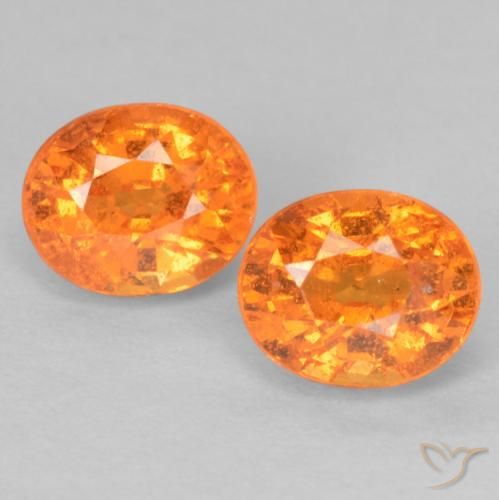 1.44 ct Orange Spessartite Garnet, 5.2 x 4.2 mm Oval Cut From Mozambique, Photo A