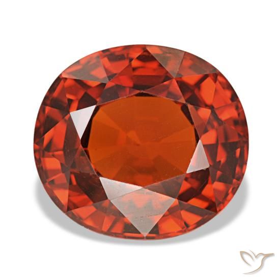 4.35 ct Red Spessartite Garnet Gemstone, Spessartite Garnet Gem in Oval Facet Shape for Sale.