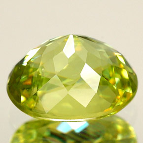 Sphene Gemstone in 8.5 x 6.5 mm Size for Sale, Sphene Stone in Yellowish Green Color