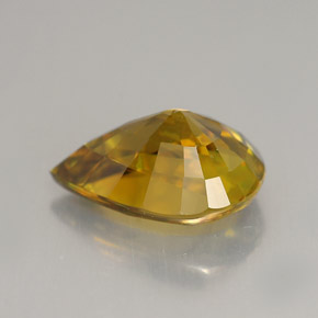Sphene Gemstone in 11.4 x 8.3 mm Size for Sale, Sphene Stone in Greenish Yellow Color