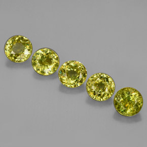 2.38 ct Green Sphene Gemstone, Sphene Gem in Round Facet Shape for Sale.