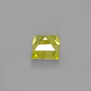 Sphene Gemstone in 4.5 x 4.4 mm Size for Sale, Sphene Stone in Greenish Golden Color