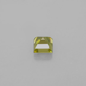 Sphene Gemstone in 3.9 x 3.7 mm Size for Sale, Sphene Stone in Golden Green Color