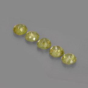 Sphene Gemstone in 4 mm (calibrated) Size for Sale, Sphene Stone in Yellowish Green Color