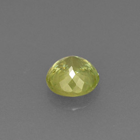 Sphene Gemstone in 4.5 mm Size for Sale, Sphene Stone in Yellowish Green Color