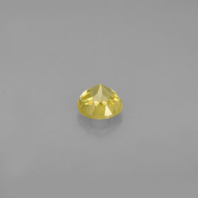 Sphene Gemstone in 4.3 mm Size for Sale, Sphene Stone in Greenish Golden Color