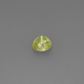Sphene Gemstone in 4.4 mm Size for Sale, Sphene Stone in Yellowish Green Color