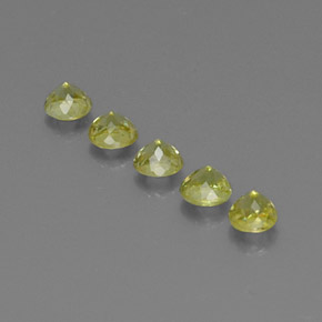Sphene Gemstone in 3.5 mm (calibrated) Size for Sale, Sphene Stone in Golden Green Color