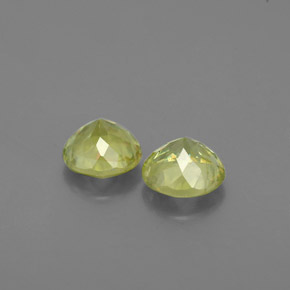 Sphene Gemstone in 4.6 mm Size for Sale, Sphene Stone in Golden Green Color
