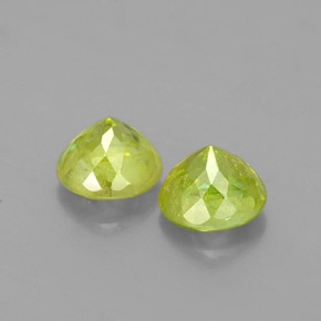 Sphene Gemstone in 4.6 mm Size for Sale, Sphene Stone in Golden Green Color