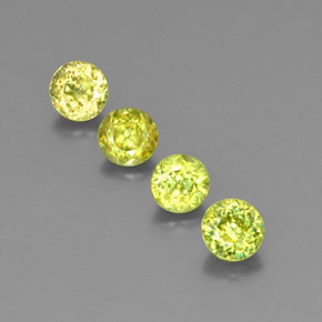 2.76 ct Green Sphene Gemstone, Sphene Gem in Round Facet Shape for Sale.