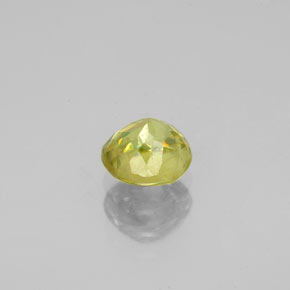 Sphene Gemstone in 5.6 mm Size for Sale, Sphene Stone in Golden Green Color
