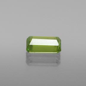 Sphene Gemstone in 7.5 x 4.7 mm Size for Sale, Sphene Stone in Green Color