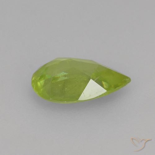 Sphene Gemstone in 8 x 5 mm (calibrated) Size for Sale, Sphene Stone in Light Yellow Color
