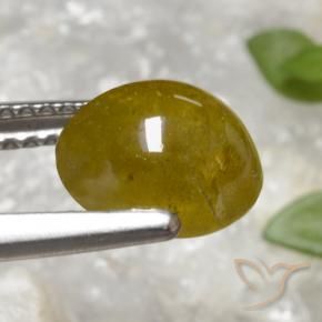 Sphene Gemstone in 8.6 x 7.5 mm Size for Sale, Sphene Stone in Medium Yellow Color