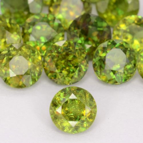 Medium Green Sphen Edelstein - 0.3ct Rund Facettenschliff (ID: 541261)