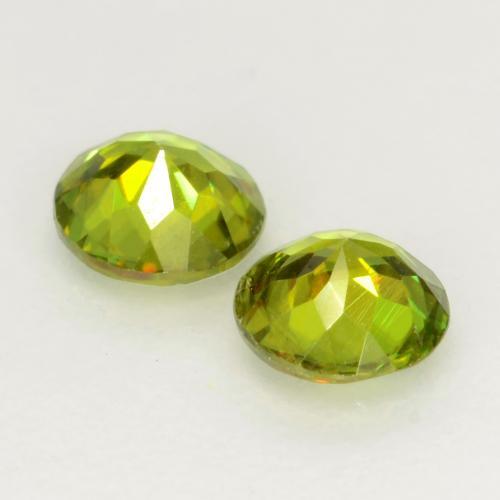 Sphene Gemstones in 4 mm (calibrated) Size for Sale, Sphene Stones in Bright Green Color