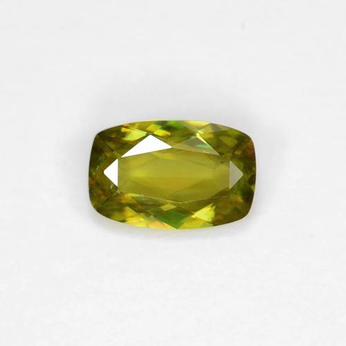 Sphène Vert Coussin 6 x 3,9mm du Sri Lanka, poids de 0,47 ct, pierre gemme naturelle Non traité de pureté VS, 1 pièce de sphène cushion-cut, couleur : Vert brunâtre, dureté de Mohs de 5 à 5.5, Photo A