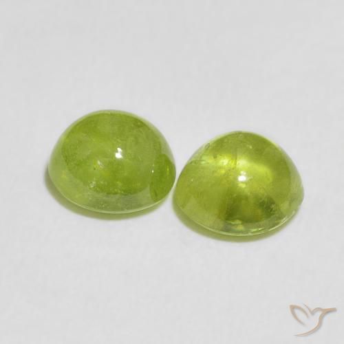 Sphene Gemstones in 6 mm (calibrated) Size for Sale, Sphene Stones in Medium Green Color