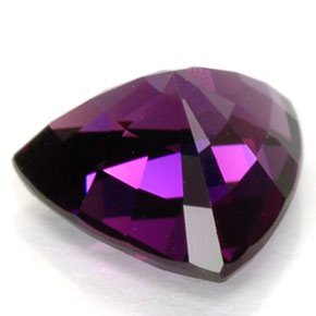 Spinel Gemstone in 7.9 x 7.6 mm Size for Sale, Spinel Stone in Violet Color