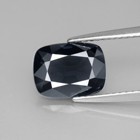 2.85 ct Violet Spinel Gemstone, Spinel Gem in Cushion-Cut Shape for Sale.