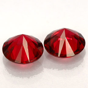 Spinel Gemstone in 4.6 mm Size for Sale, Spinel Stone in Red Color