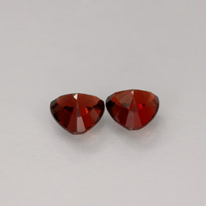 Spinel Gemstone in 5 x 5 mm (calibrated) Size for Sale, Spinel Stone in Deep Red Color