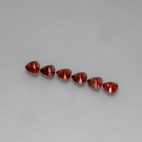 Spinel Gemstone in 5 x 5 mm (calibrated) Size for Sale, Spinel Stone in Red Color