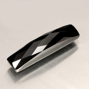 4.28 ct Black Spinel Stone, Natural Spinel in Baguette Rose-Cut Shape for Sale