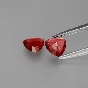 Spinel Gemstone in 5 x 5 mm (calibrated) Size for Sale, Spinel Stone in Red Color