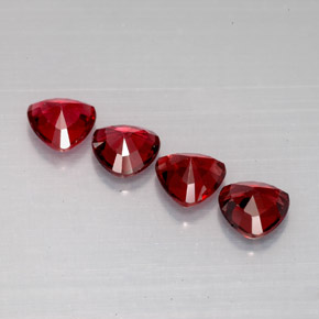 Spinel Gemstone in 5 x 5 mm (calibrated) Size for Sale, Spinel Stone in Red Color
