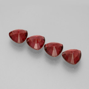 Spinel Gemstone in 5 x 5 mm (calibrated) Size for Sale, Spinel Stone in Red Color